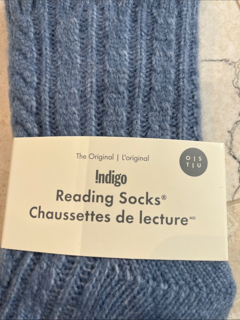 Cozy & Soft Knit Indigo Reading Socks with Non-Slip Dots - Brand New - Picture 2 of 5
